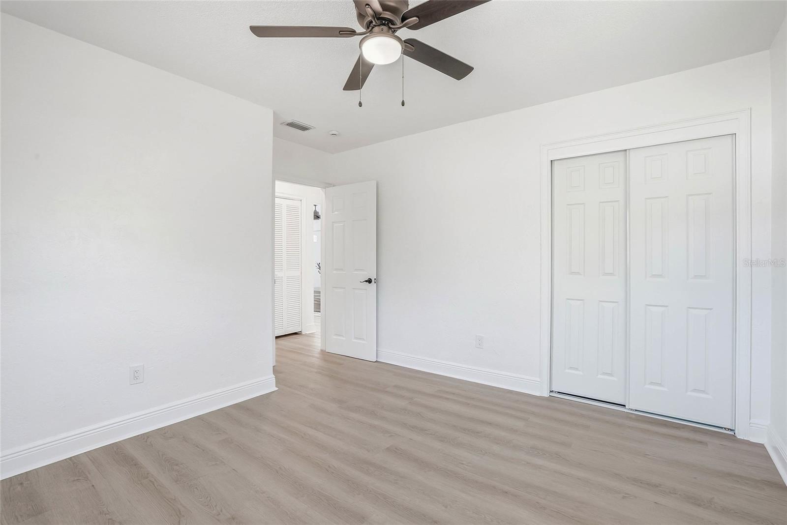 EDGEWATER ESTATES - Residential
