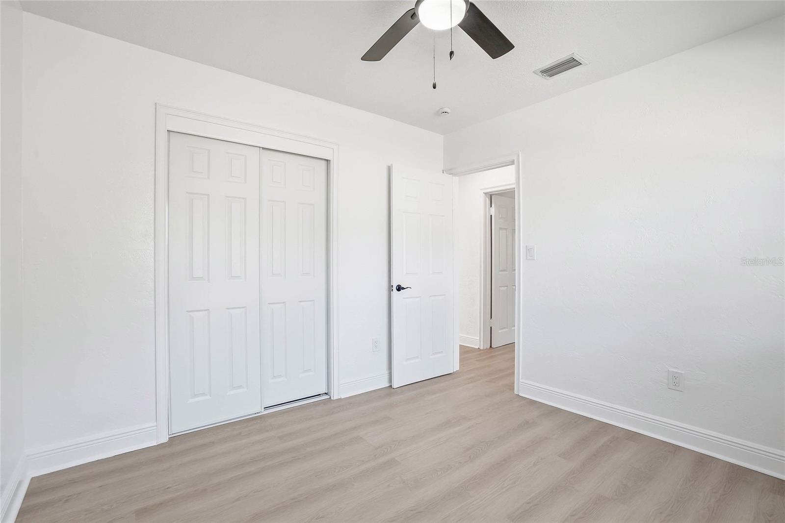 EDGEWATER ESTATES - Residential