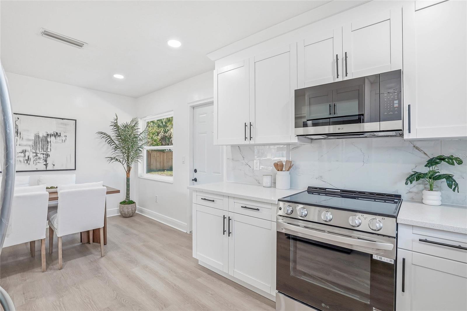 EDGEWATER ESTATES - Residential