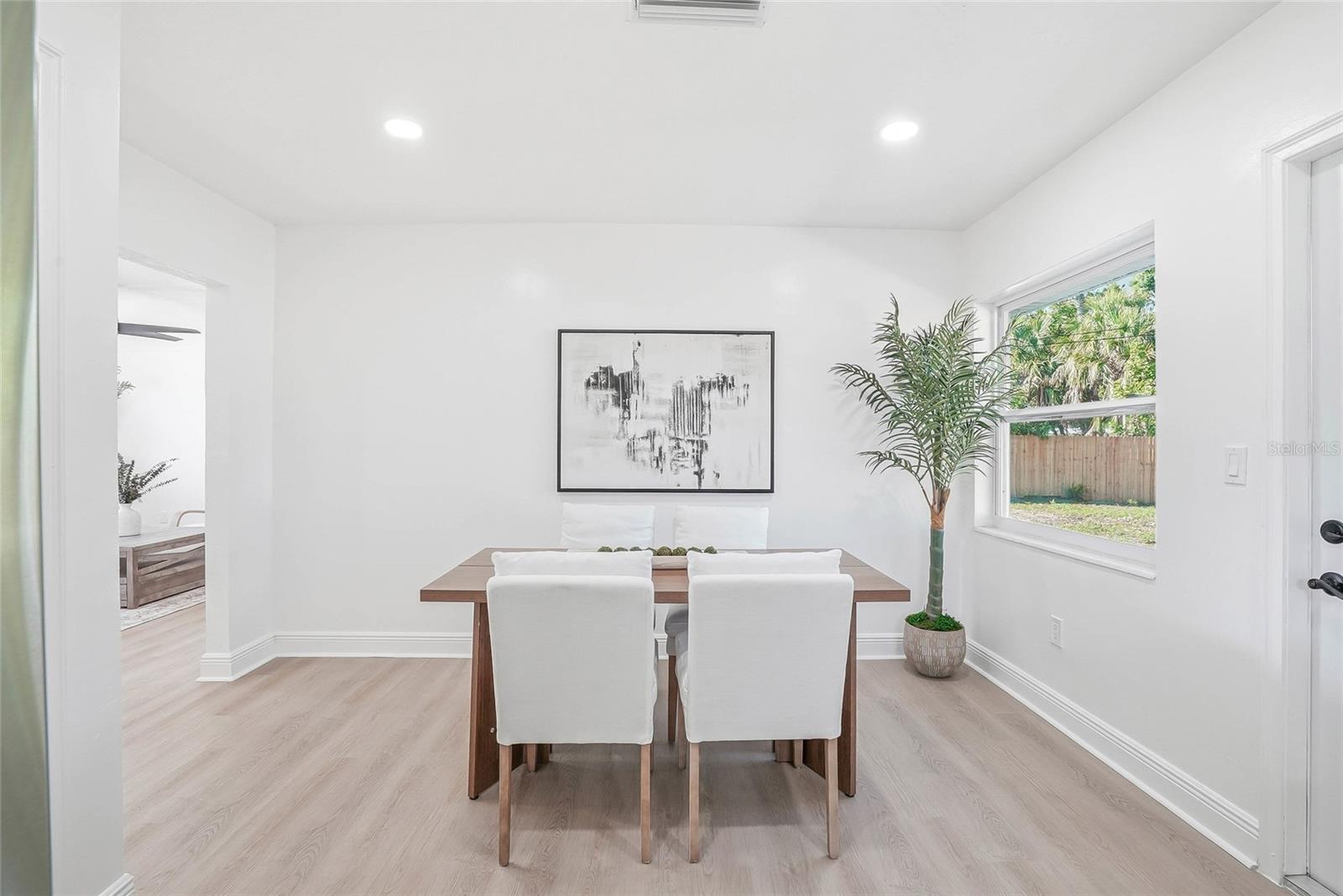 EDGEWATER ESTATES - Residential