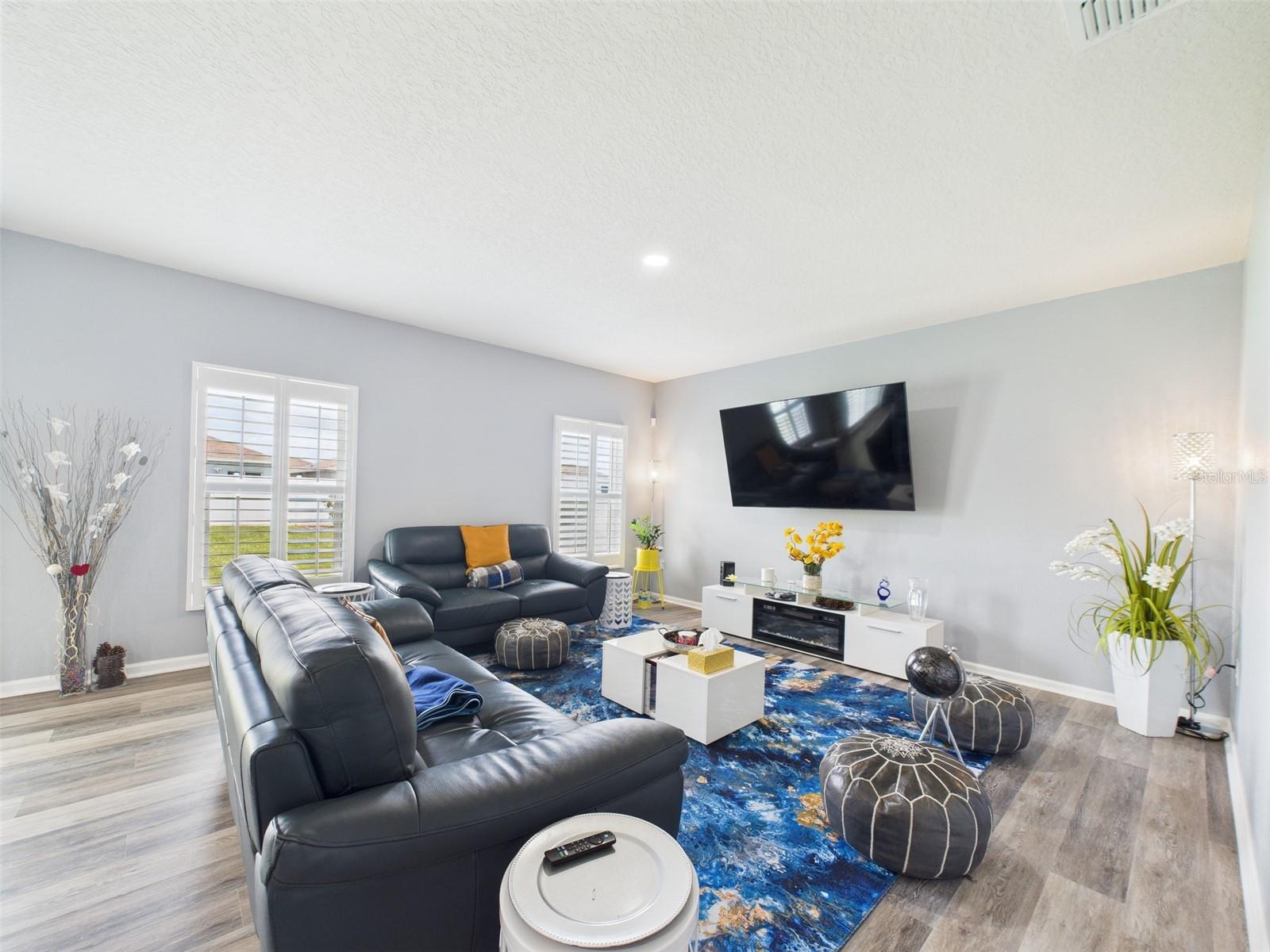 EAGLE LNDG PH I - Residential