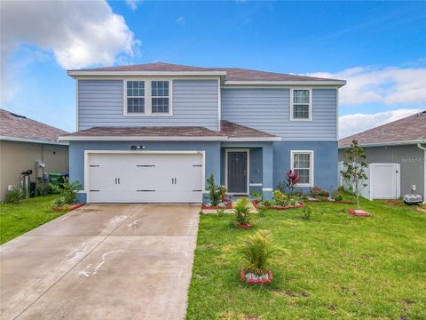 Photo of 567 Eagle Landing Boulevard, Winter Haven, FL 33880 (MLS # S5149475)