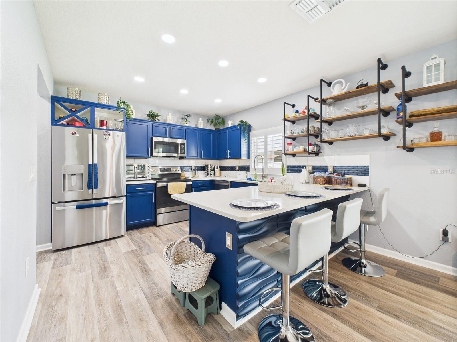 EAGLE LNDG PH I - Residential