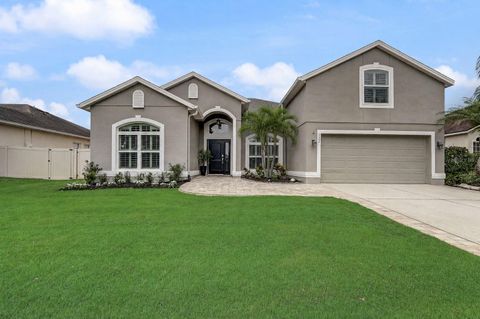 Photo of 5342 Red Leaf Court, Oviedo, FL 32765 (MLS # O6406319)