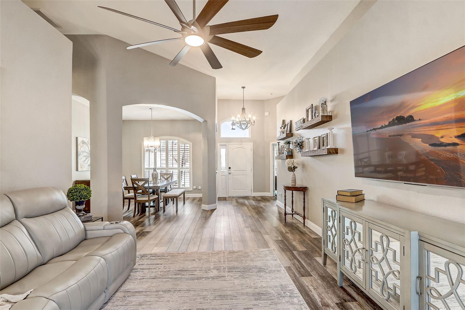 CYPRESS HEAD AT THE ENCLAVE - Residential