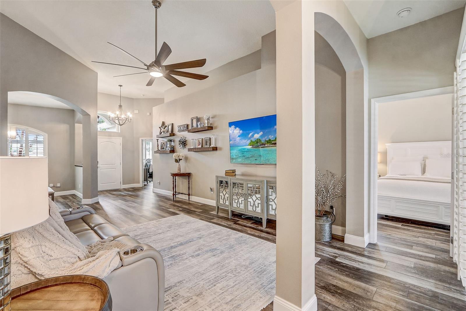 CYPRESS HEAD AT THE ENCLAVE - Residential