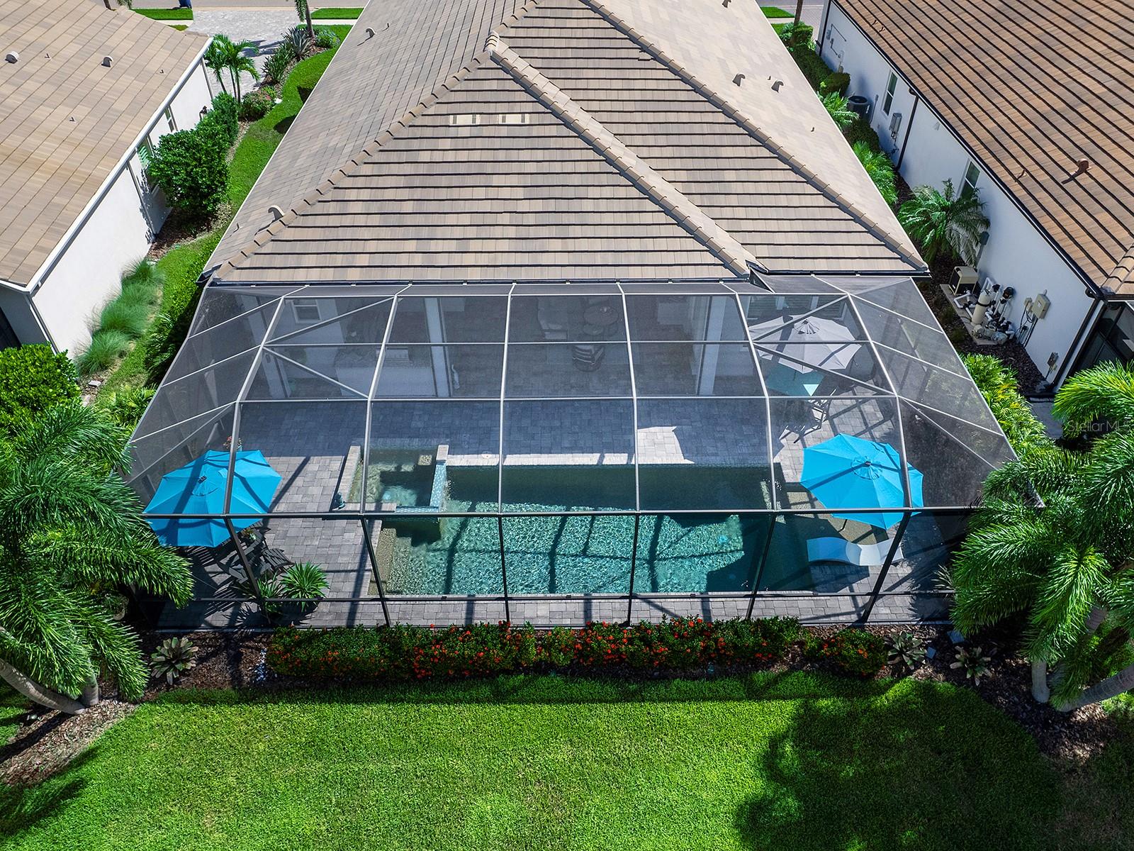 LAKEHOUSE COVE AT WATERSIDE IN LAKEWOOD RANCH - Residential