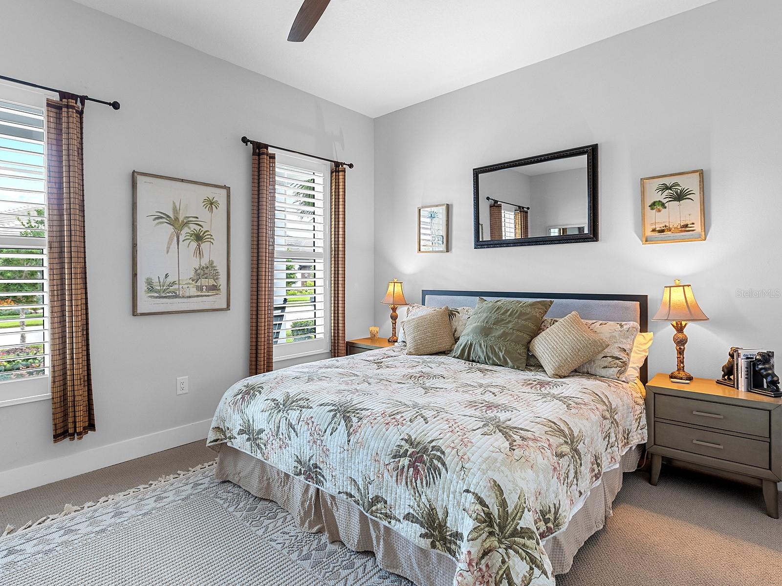 LAKEHOUSE COVE AT WATERSIDE IN LAKEWOOD RANCH - Residential