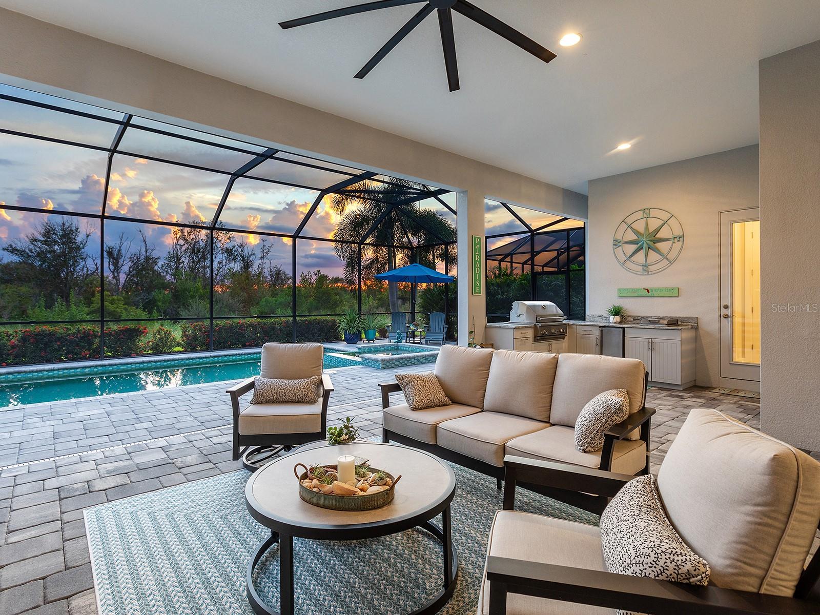 LAKEHOUSE COVE AT WATERSIDE IN LAKEWOOD RANCH - Residential