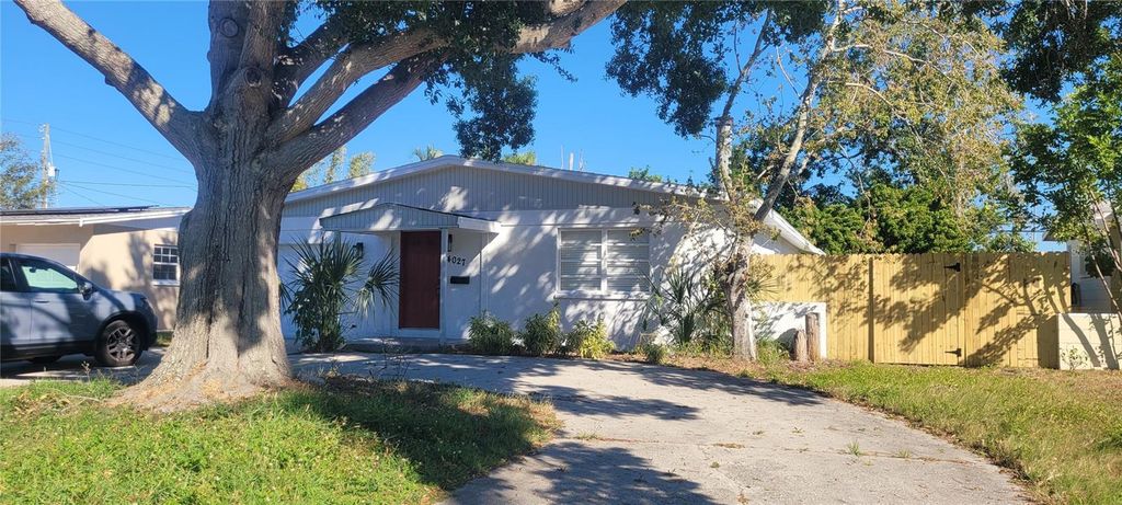 Photo of 4027 Huntington Street NE, St Petersburg, FL 33703 (MLS # TB8452397)