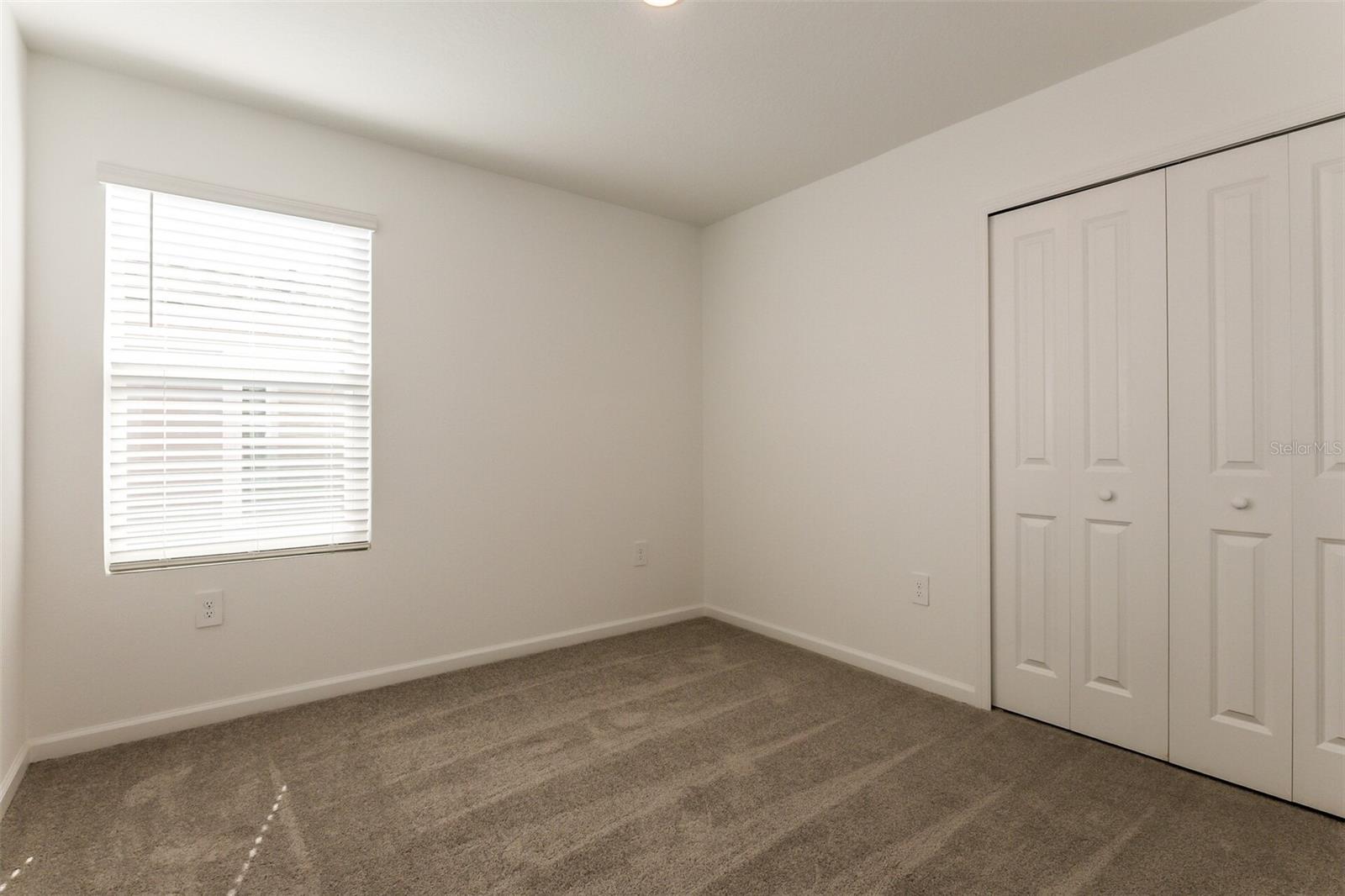 RANCHES/LK MCLEOD I - Residential Lease