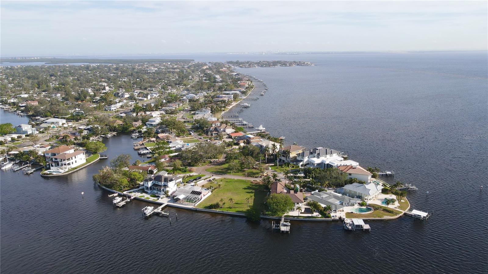 SHORE ACRES OVERLOOK SEC - Land