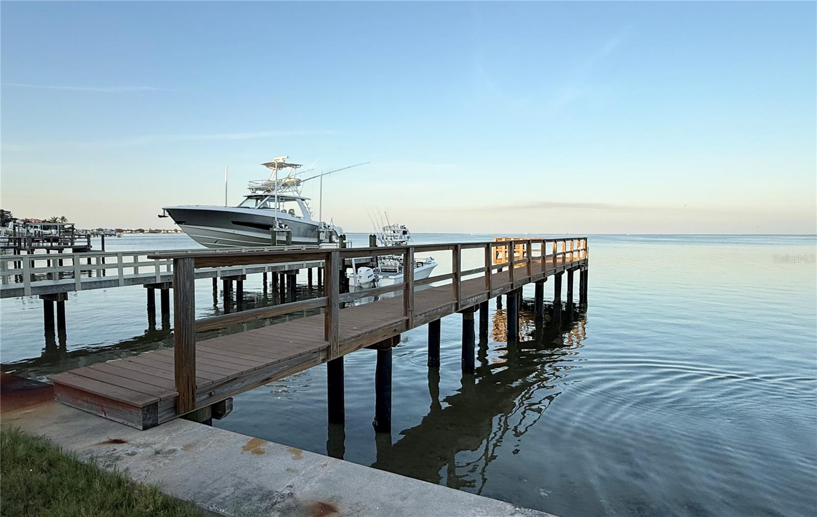 SHORE ACRES OVERLOOK SEC - Land