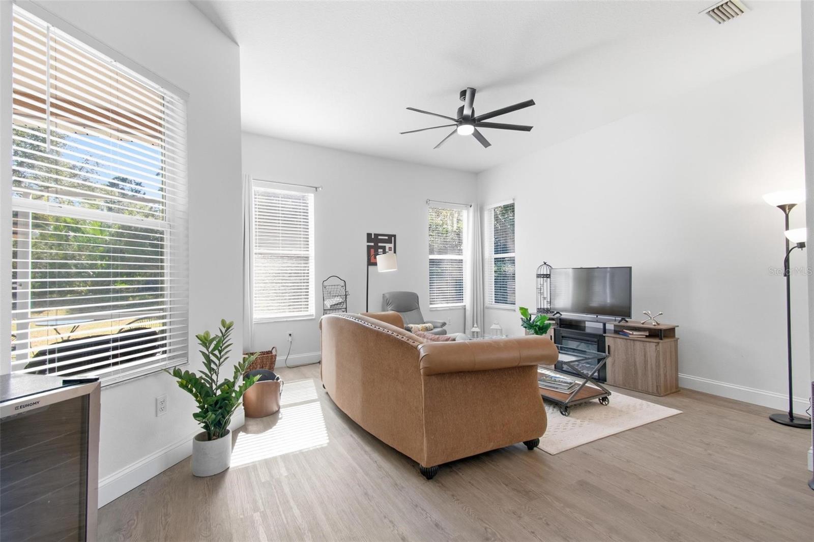 GRAND HAVEN - Residential