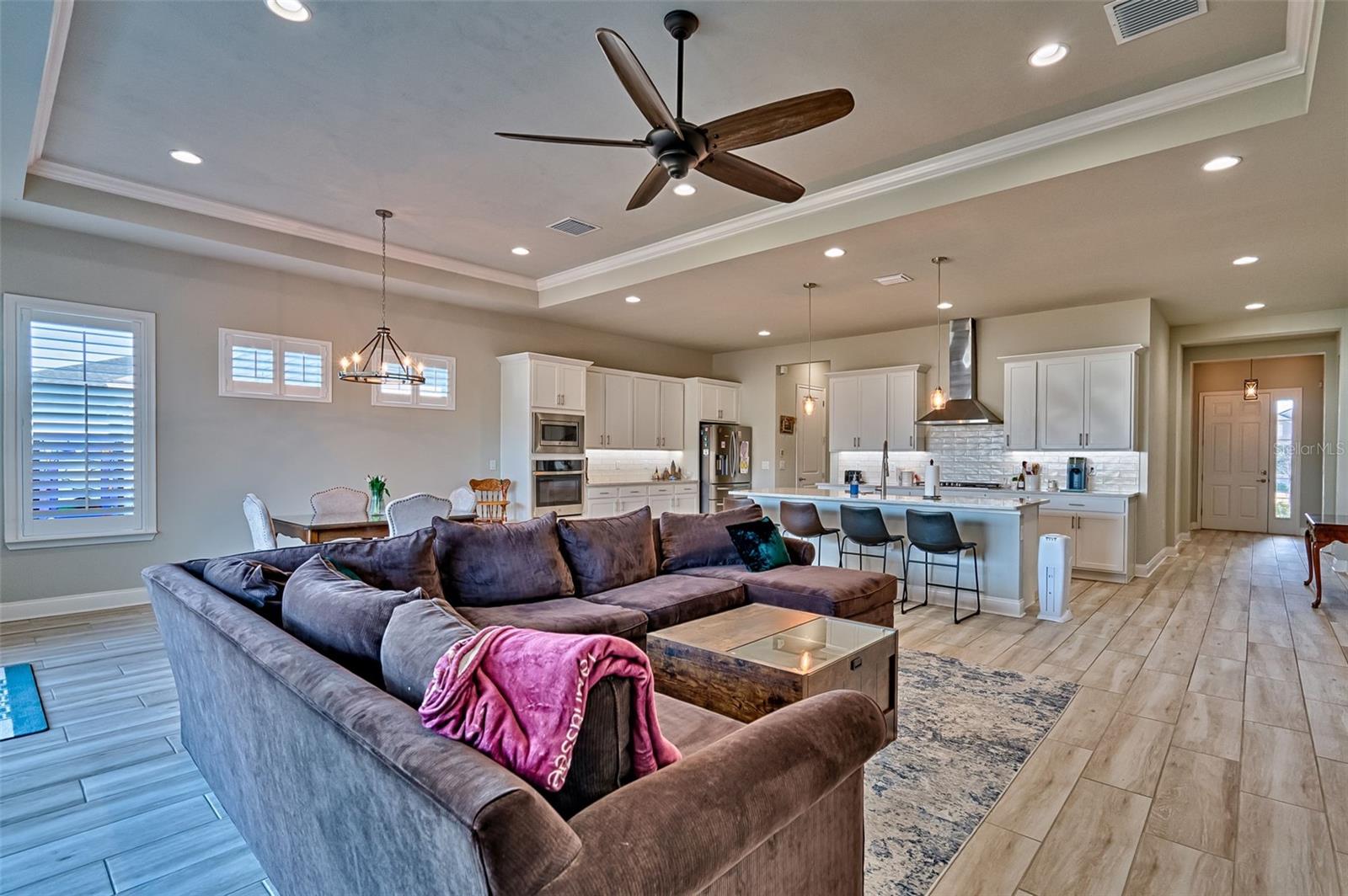 OAKMONT PH 4 PB 36 PG 83 - Residential