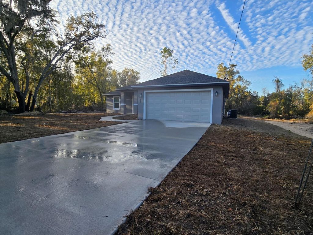 Photo of 61 Locust Run, Ocala, FL 34472 (MLS # OM717792)
