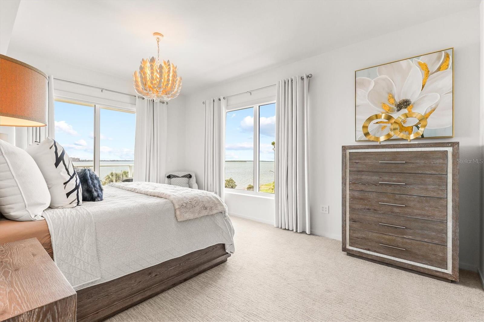 SERENA BY THE SEA CONDO - Residential