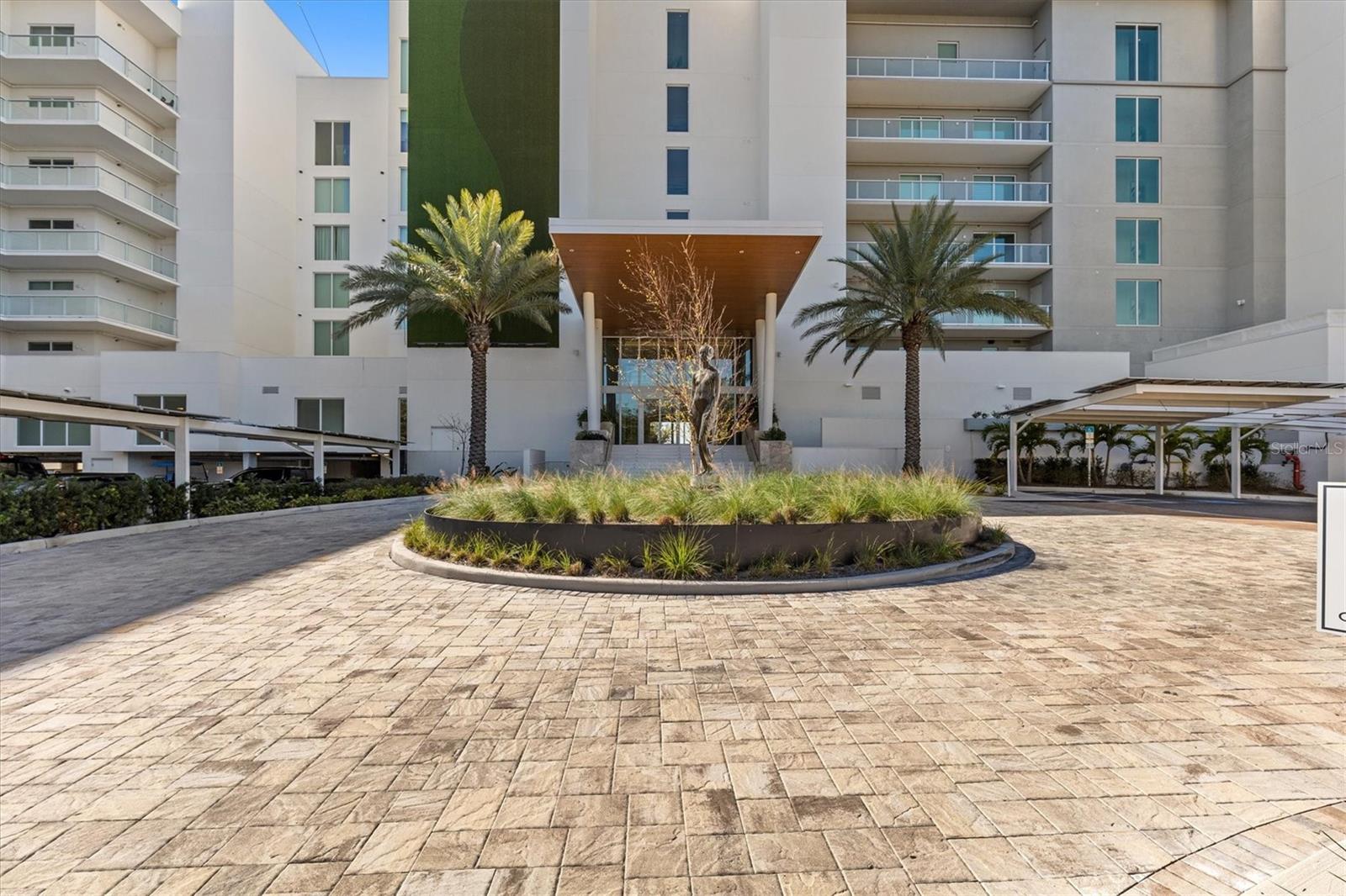 SERENA BY THE SEA CONDO - Residential