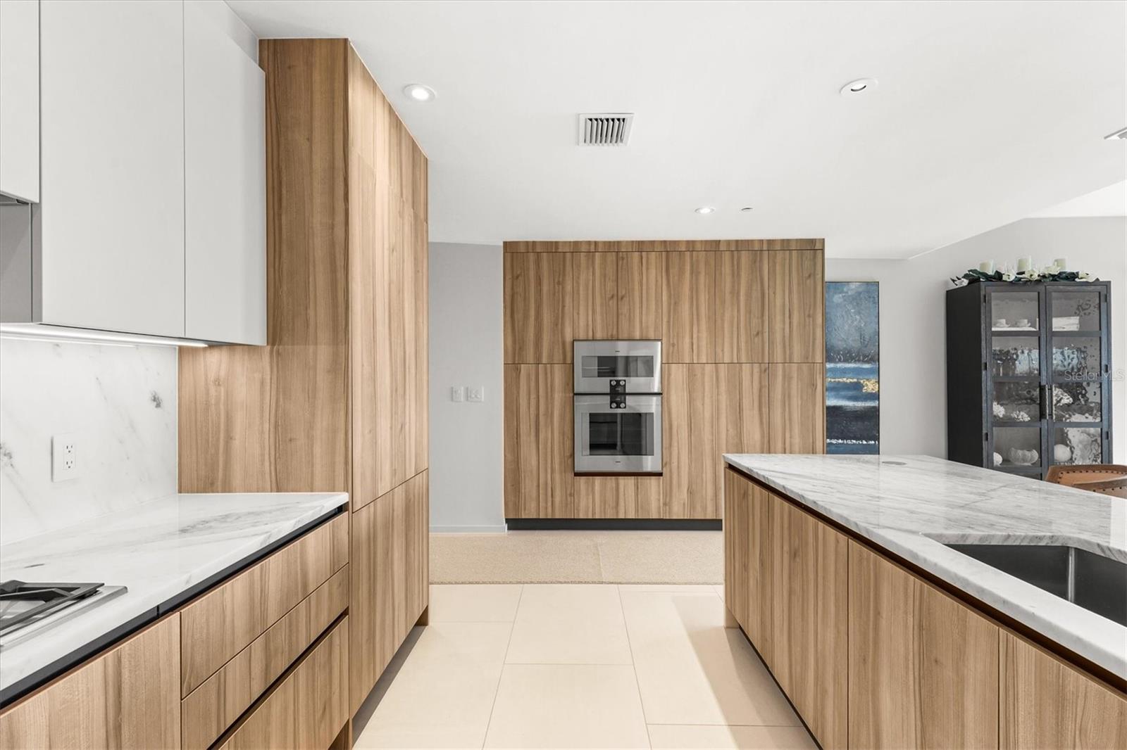 SERENA BY THE SEA CONDO - Residential