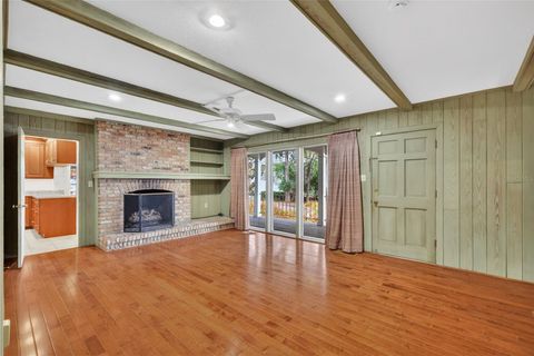 Tiny photo for 2000 Country Club Dr, Eustis, FL 32726 (MLS # G5108406)