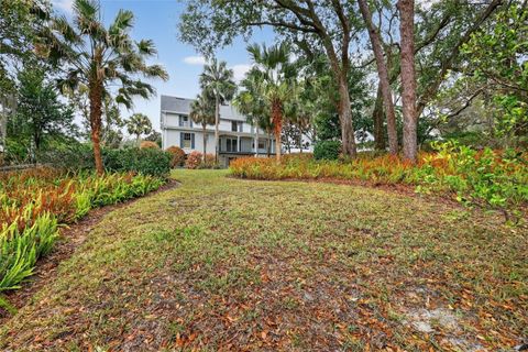 Tiny photo for 2000 Country Club Dr, Eustis, FL 32726 (MLS # G5108406)