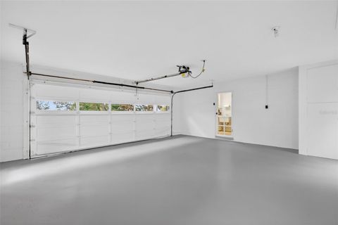 Tiny photo for 2000 Country Club Dr, Eustis, FL 32726 (MLS # G5108406)