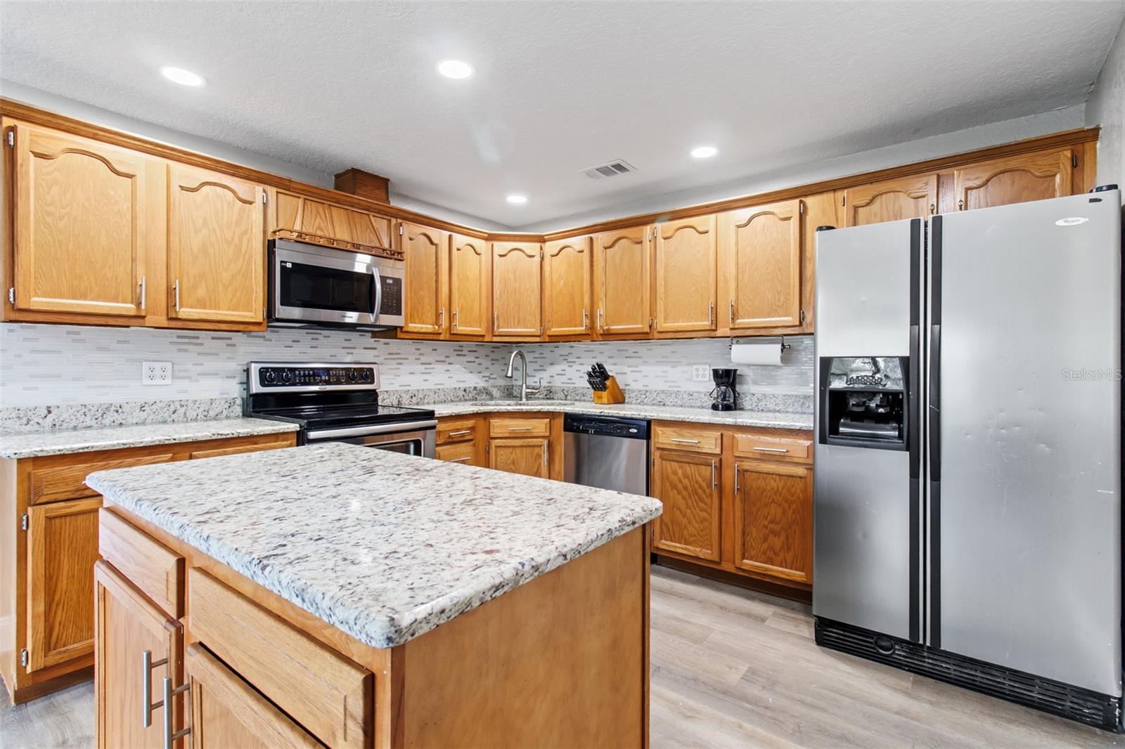 AZALEA PARK SEC 03 - Residential