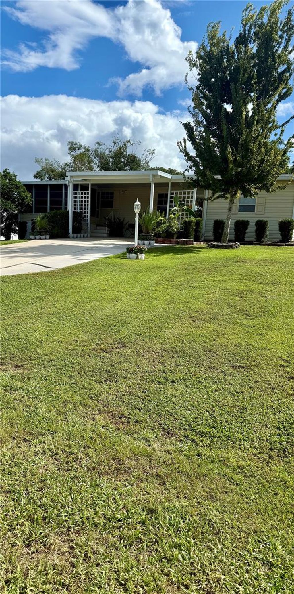 Photo of 9650 SE 165th Lane, Summerfield, FL 34491 (MLS # G5102663)