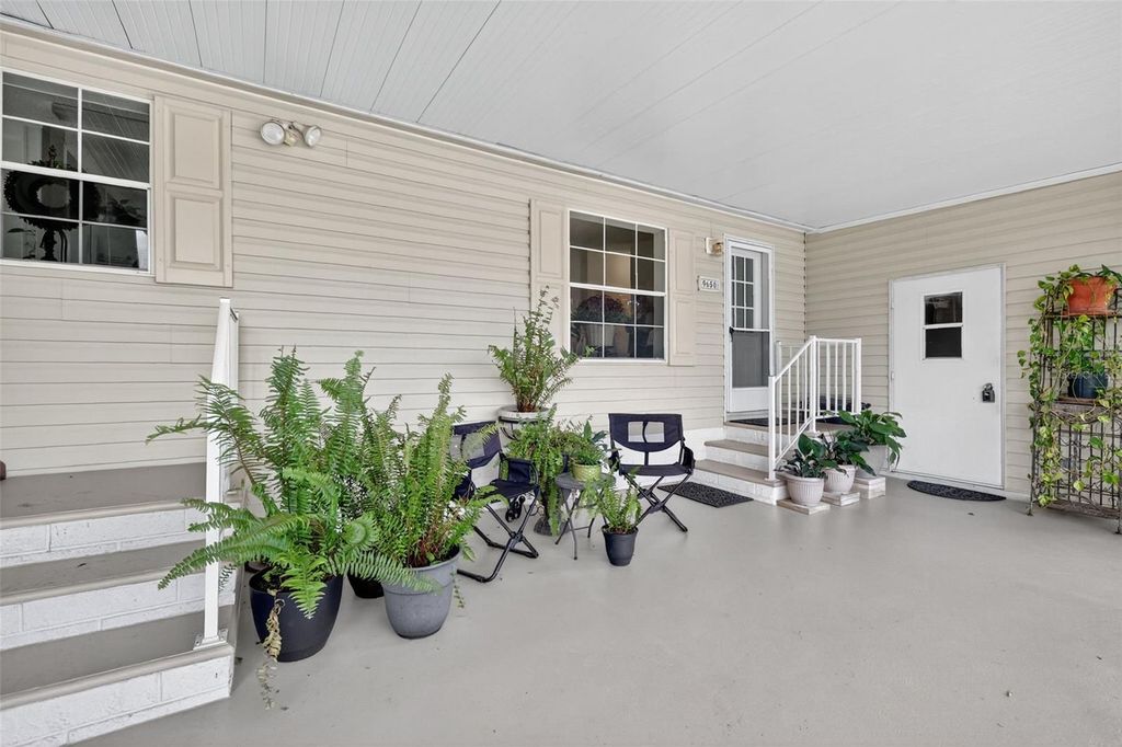 Photo of 9650 SE 165th Lane, Summerfield, FL 34491 (MLS # G5102663)