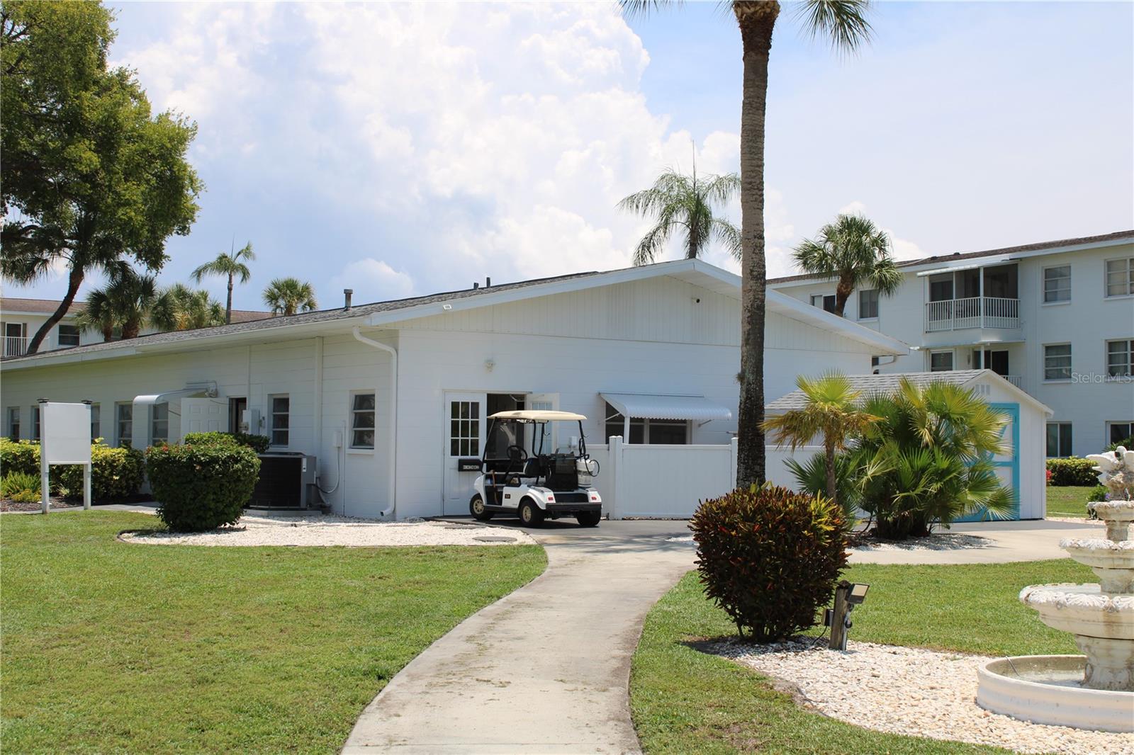 THE FOURTH BAYSHORE - Residential Lease