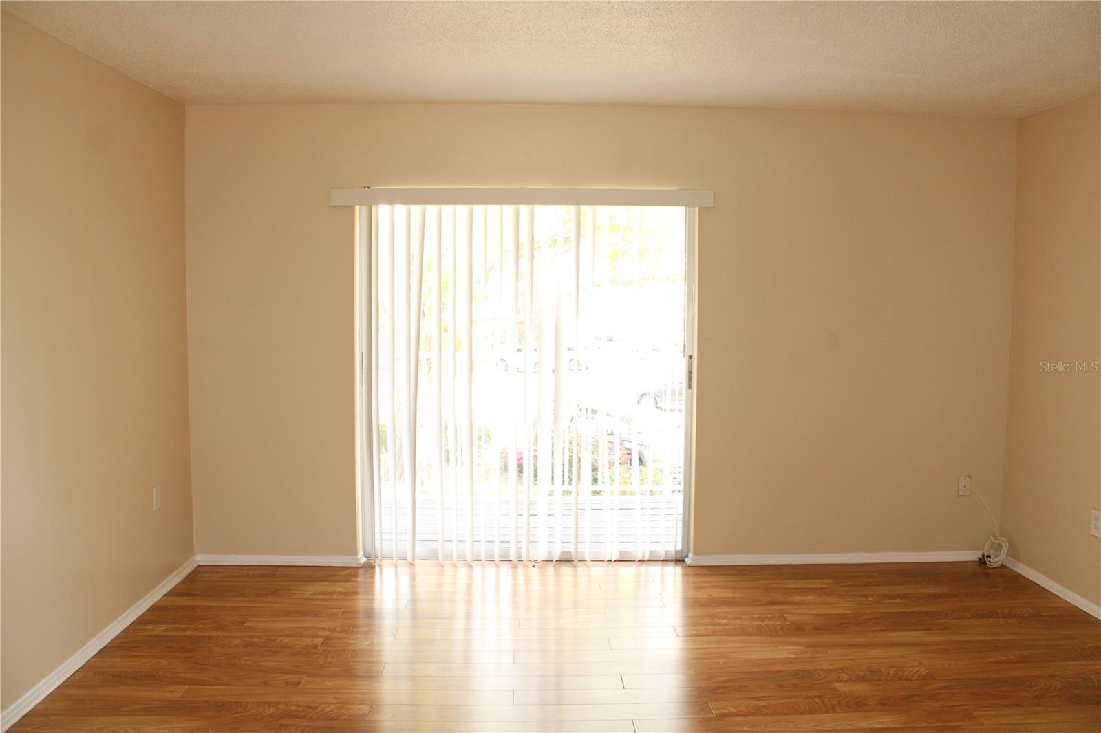 THE FOURTH BAYSHORE - Residential Lease