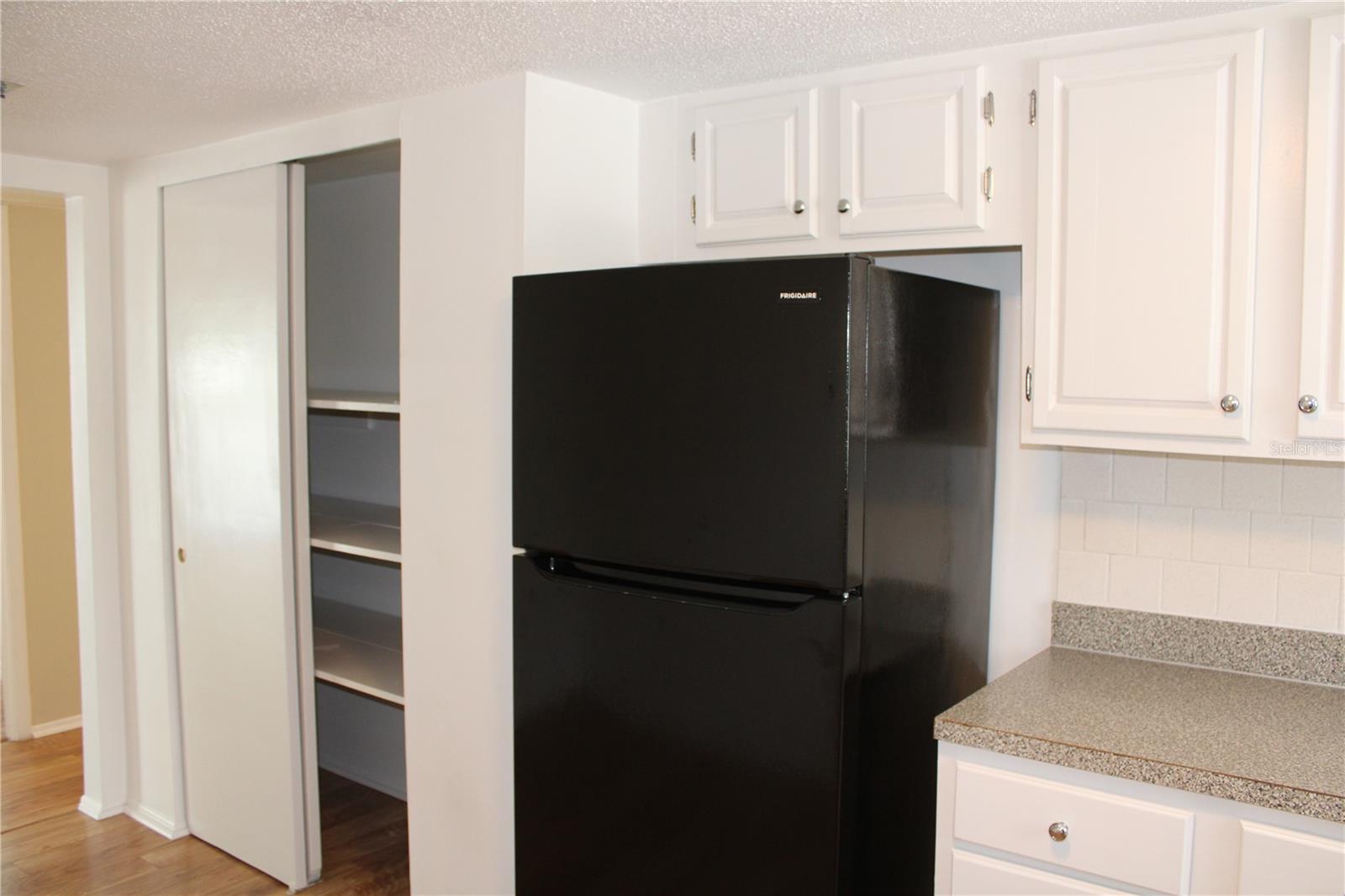 THE FOURTH BAYSHORE - Residential Lease