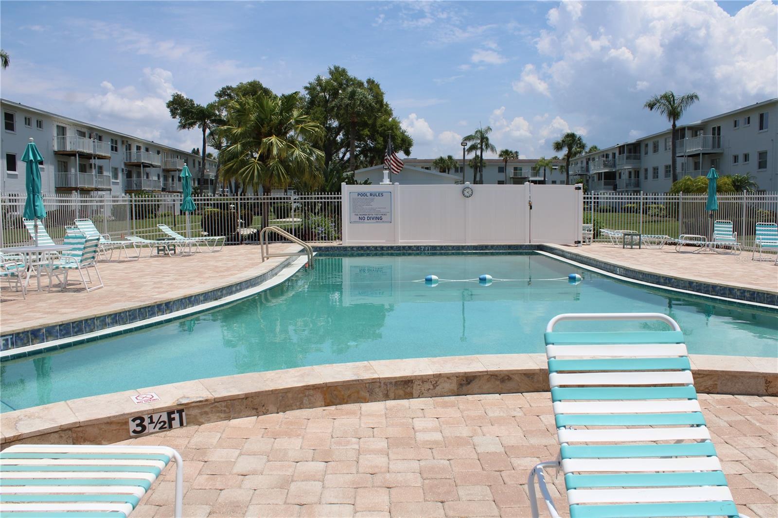 THE FOURTH BAYSHORE - Residential Lease