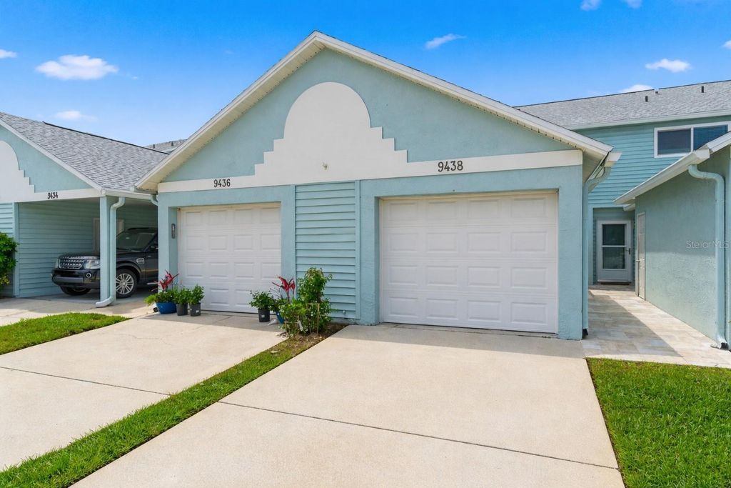 Photo of 9438 Tara Cay Court #27, Seminole, FL 33776 (MLS # TB8497940)