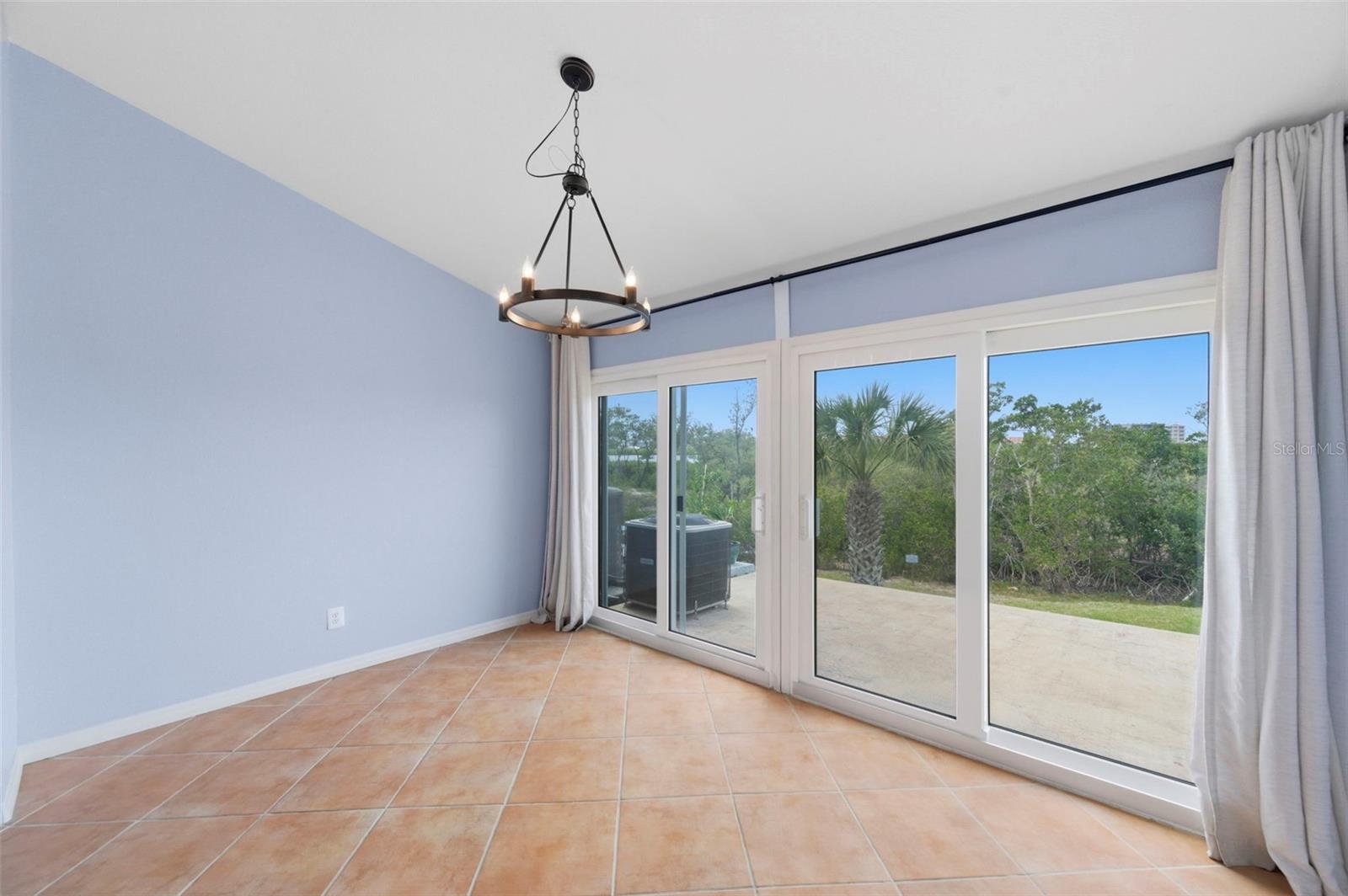 TARA CAY II - Residential