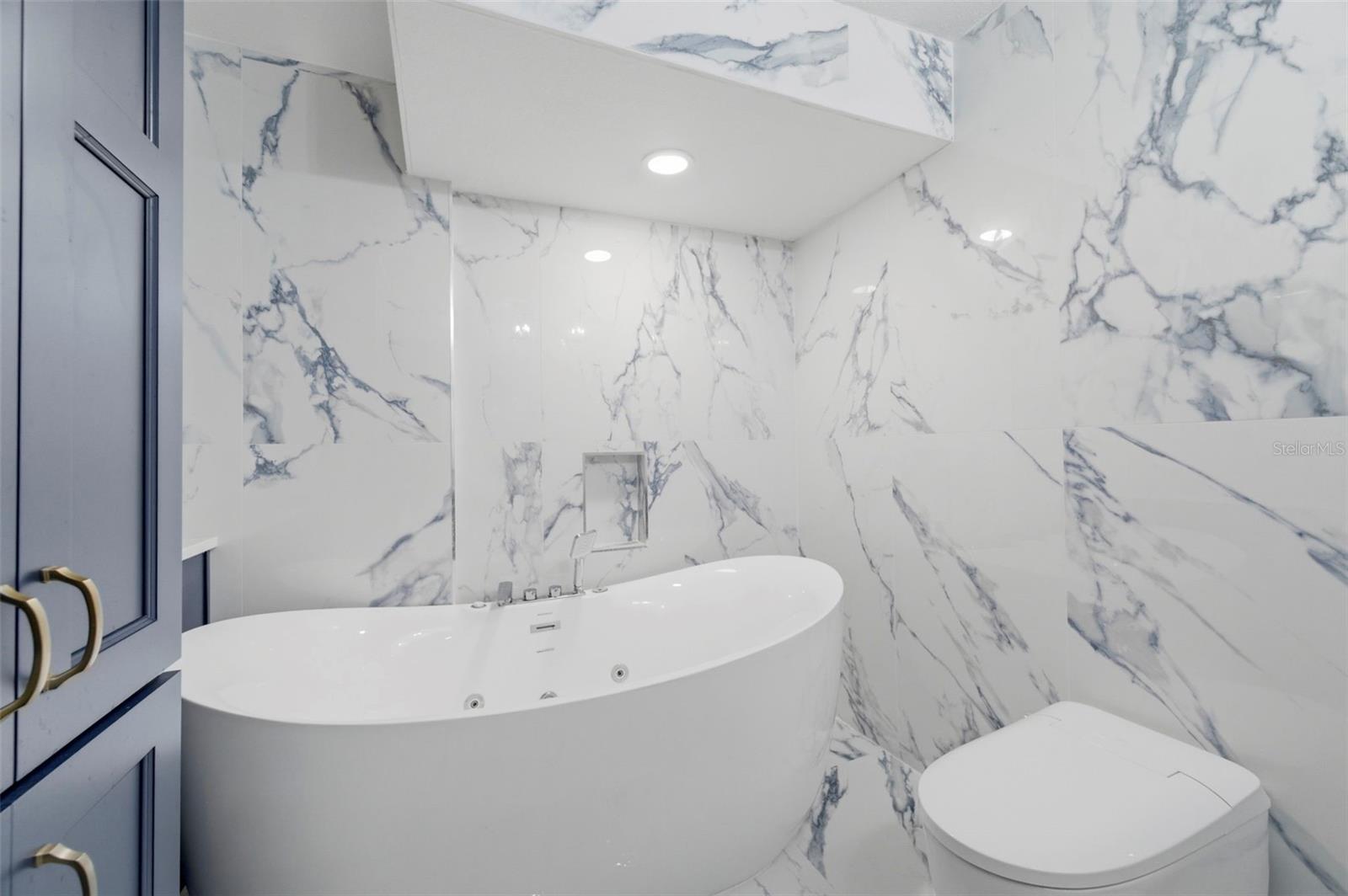 TARA CAY II - Residential