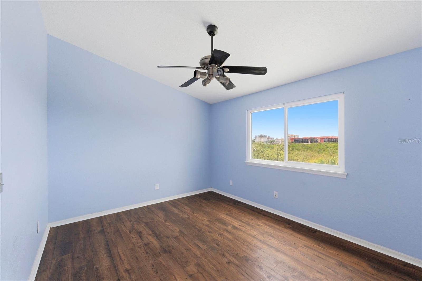 TARA CAY II - Residential