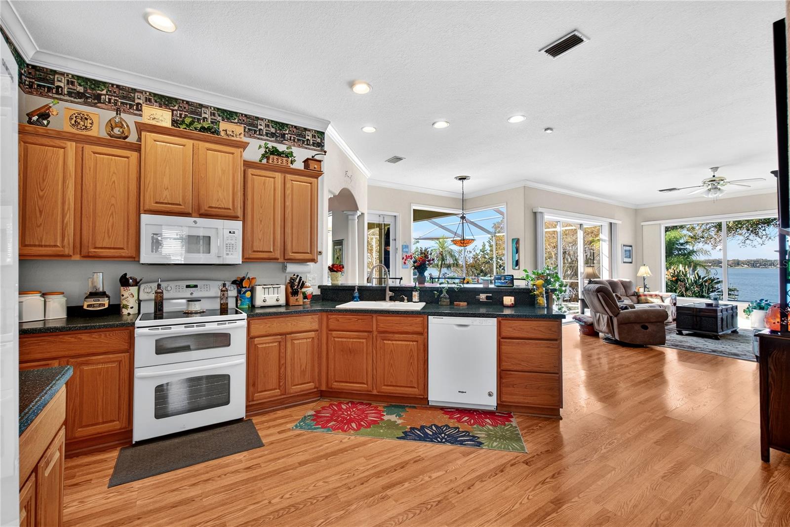 RUBY LAKE PH 04 - Residential