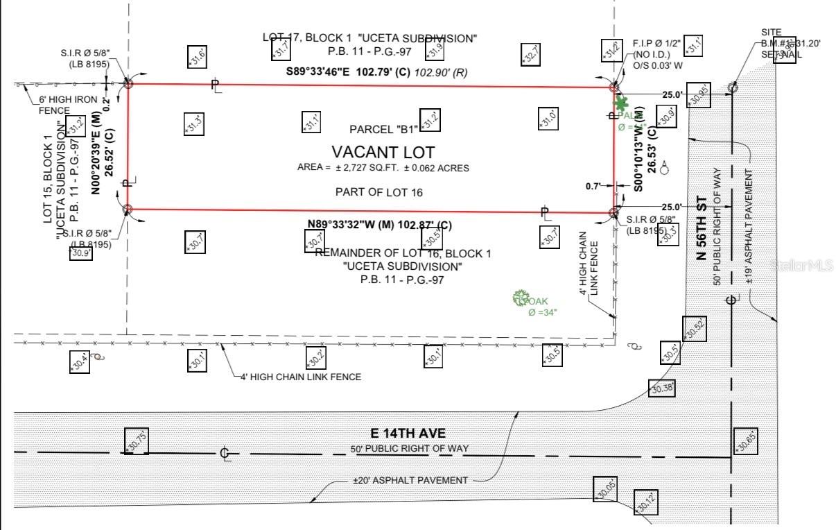 Main image without alt text