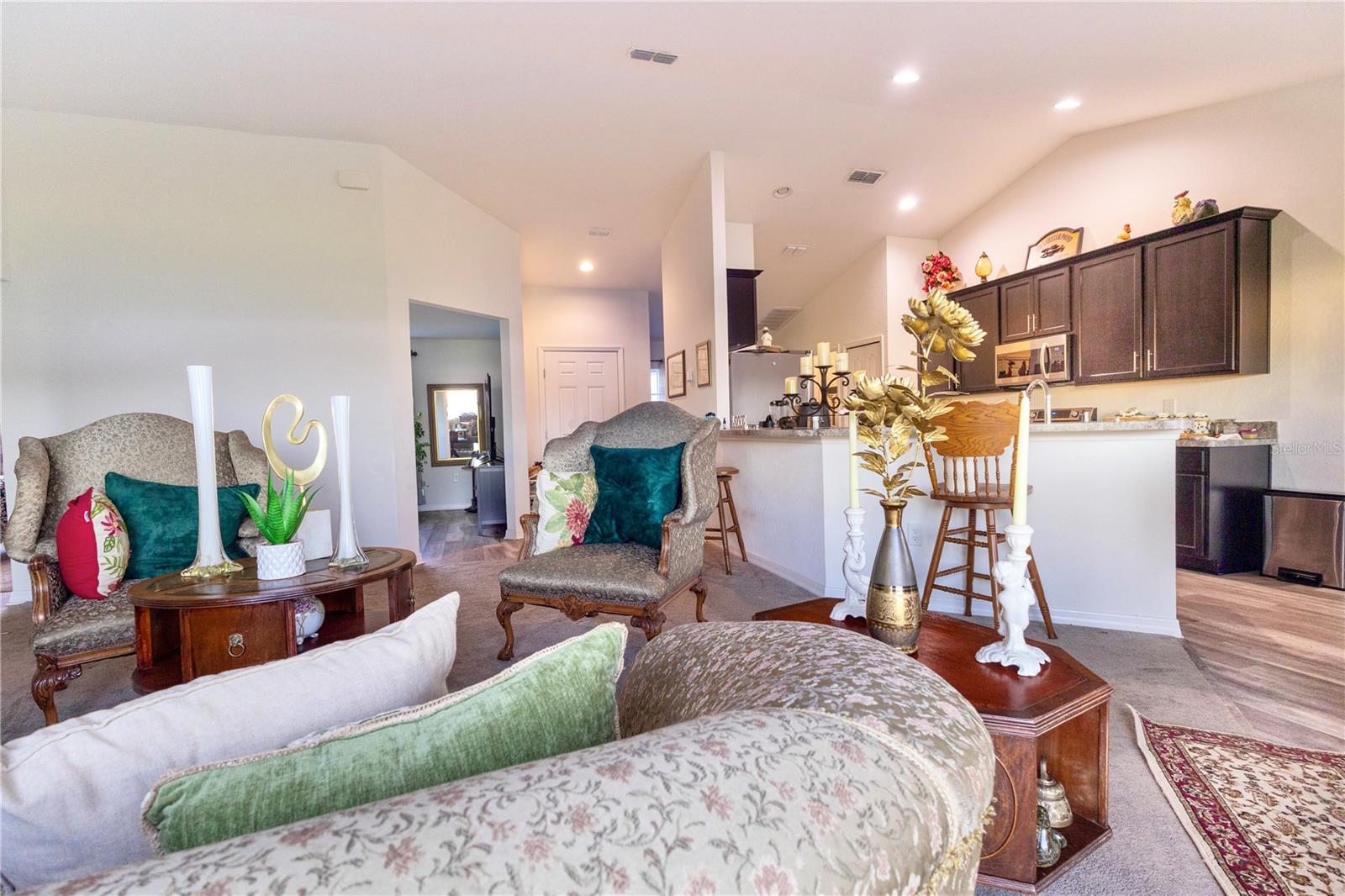 B&B LNDG - Residential