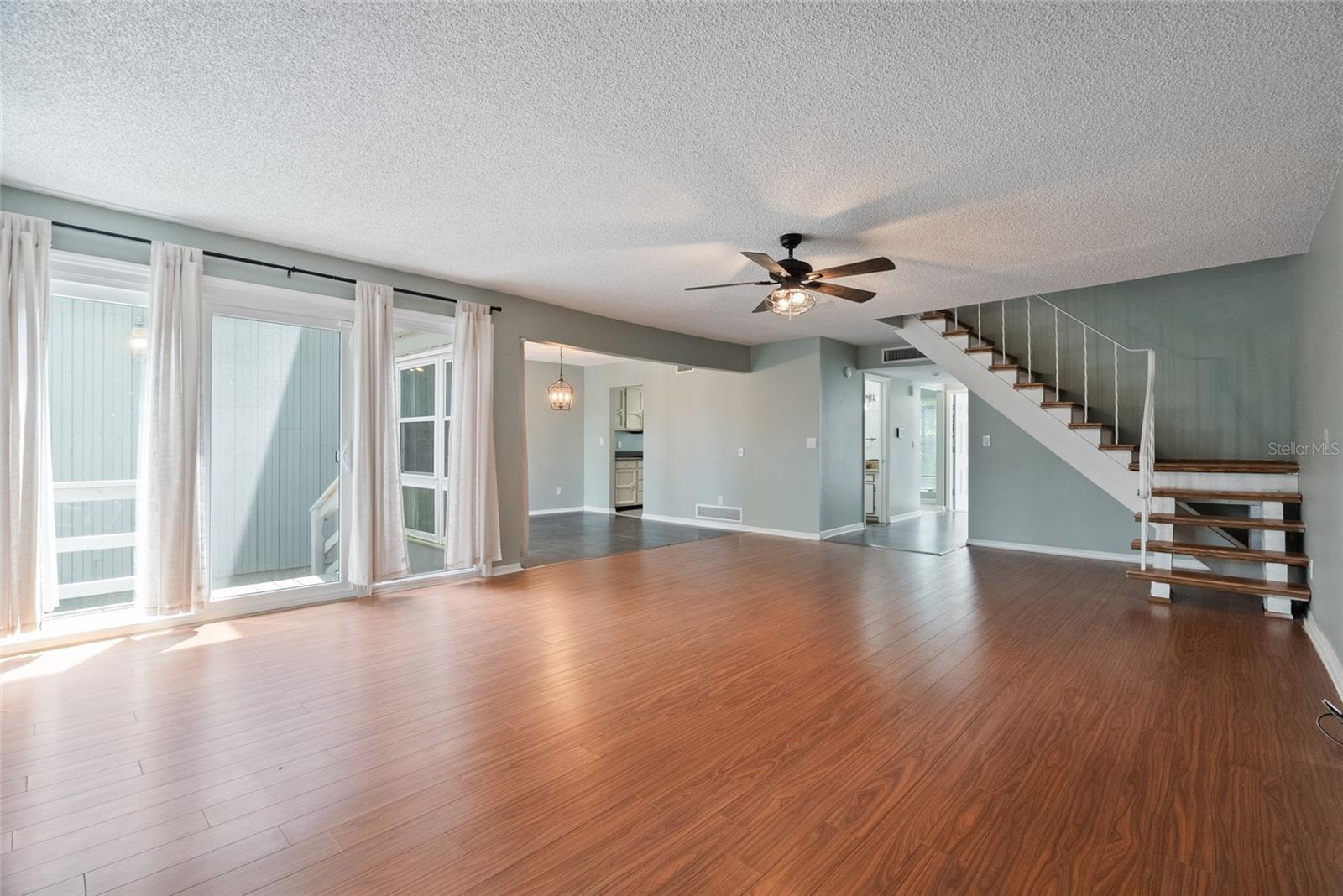 1923 LAKE ALDEN DRIVE A