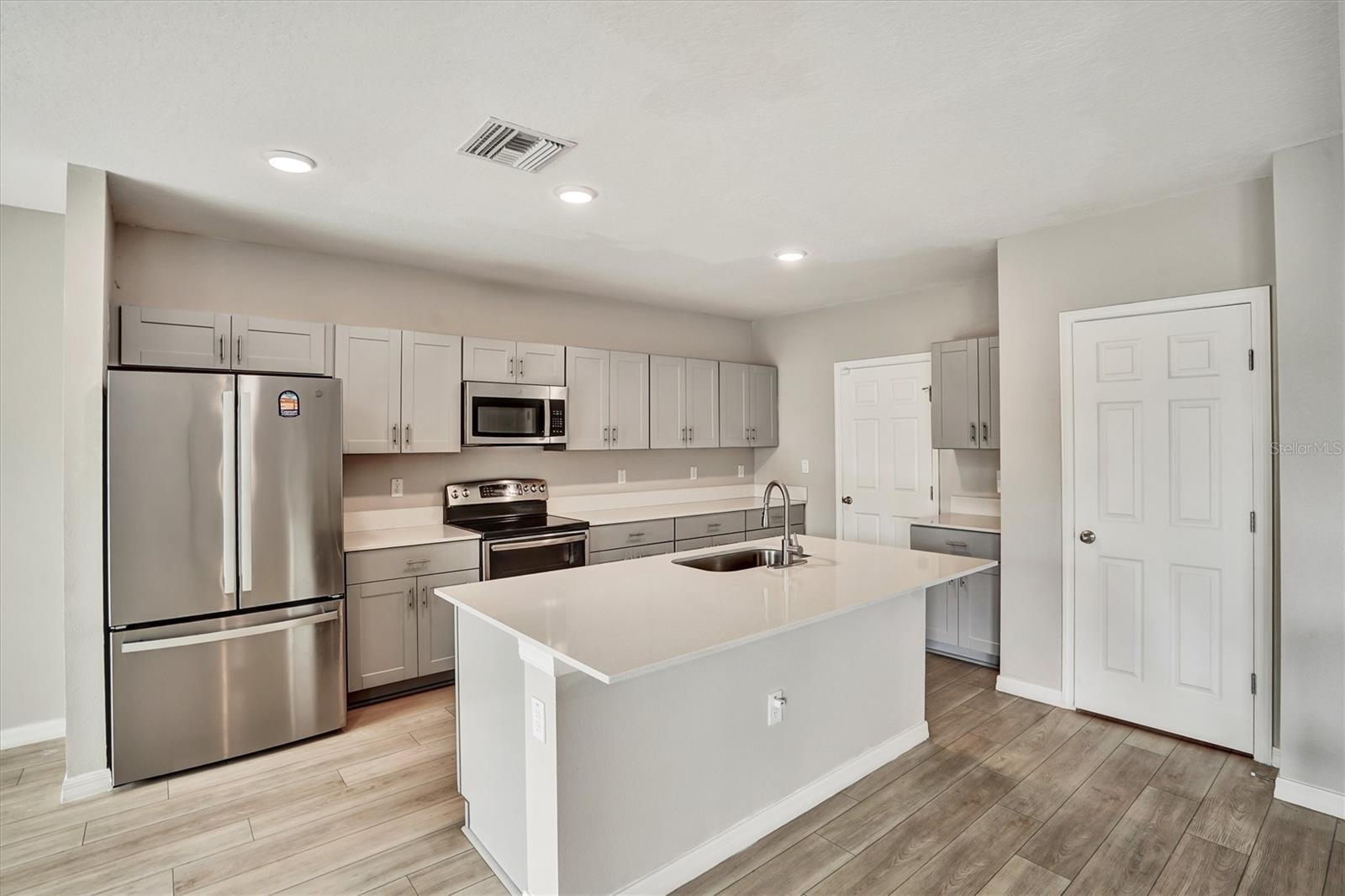 HAMMOCK RESERVE PH 3 - Residential