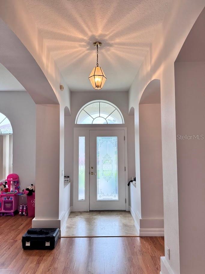 2629 BALMORAL COURT