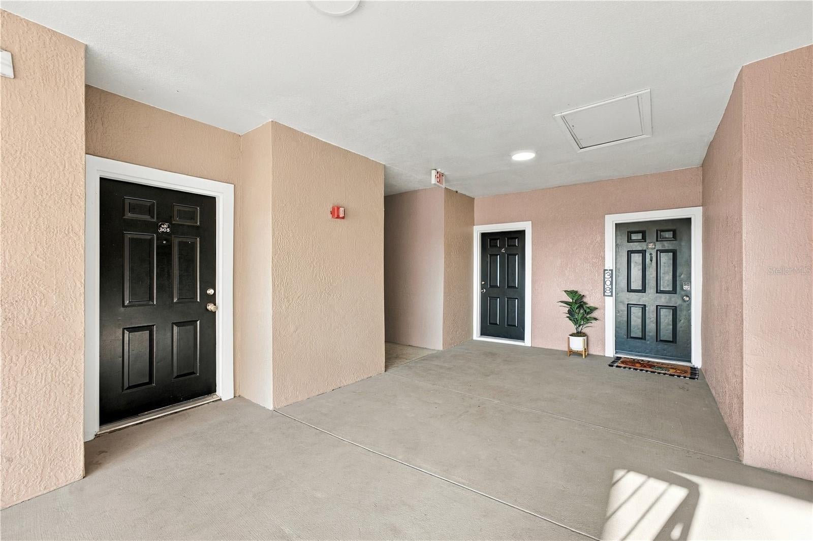 3209 PARKCHESTER SQUARE BOULEVARD 306