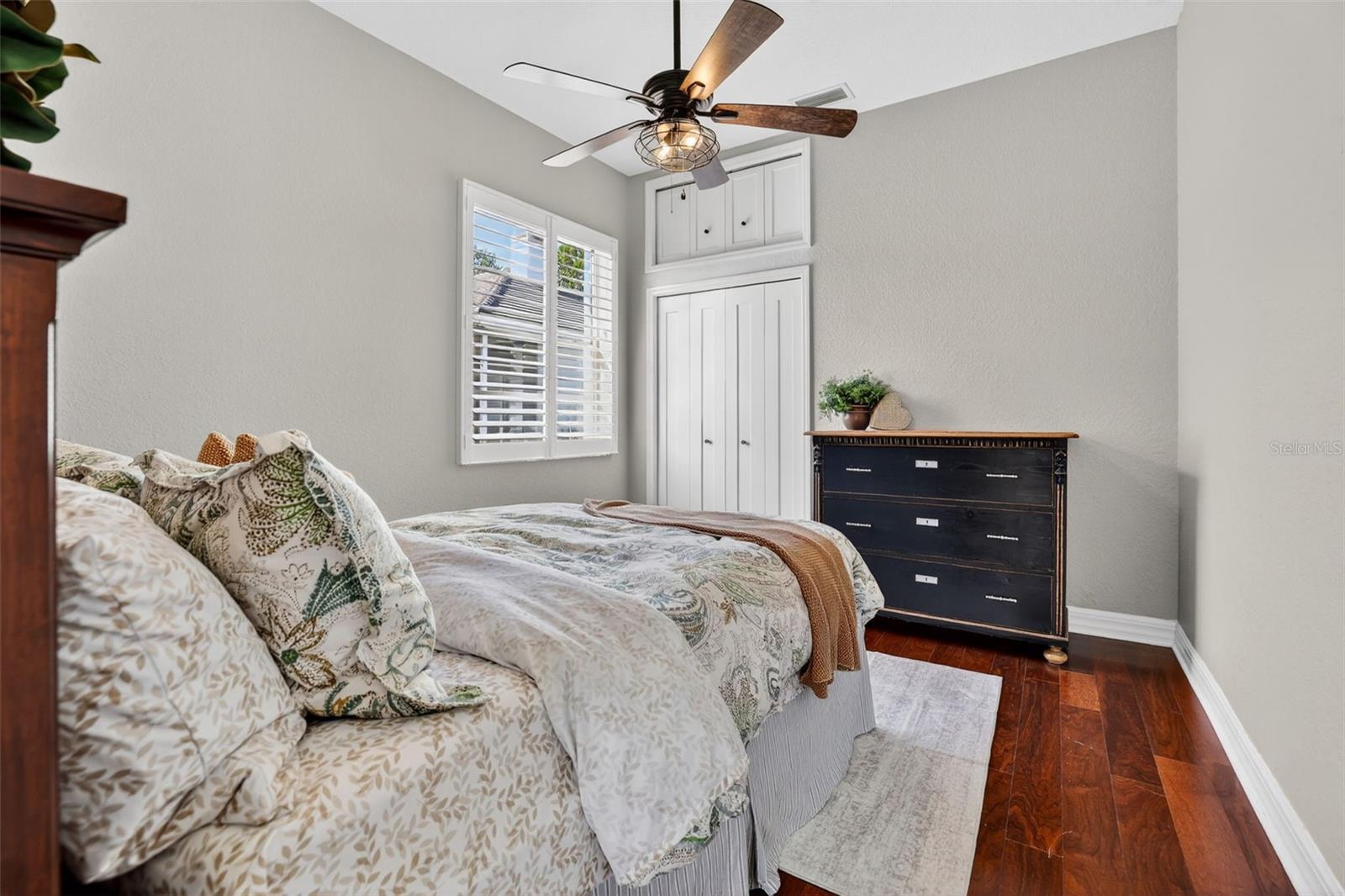HUNTERS GREEN - Residential
