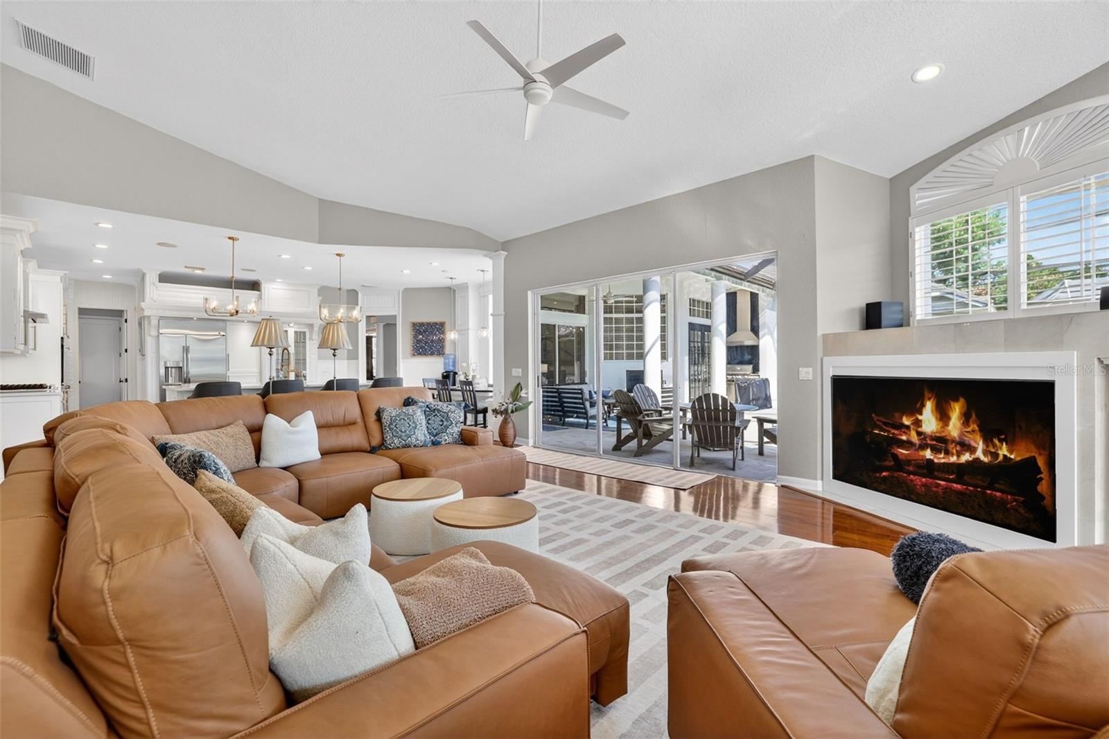 HUNTERS GREEN - Residential