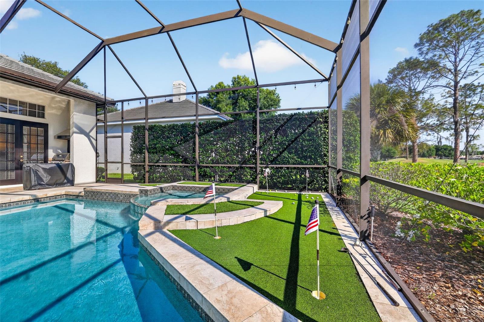 HUNTERS GREEN - Residential