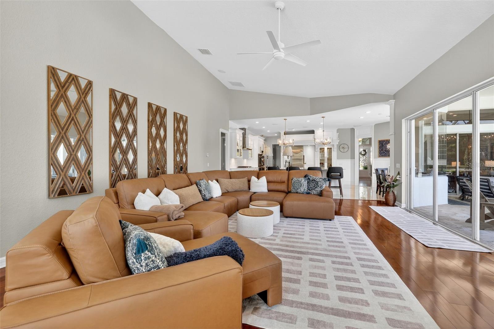HUNTERS GREEN - Residential