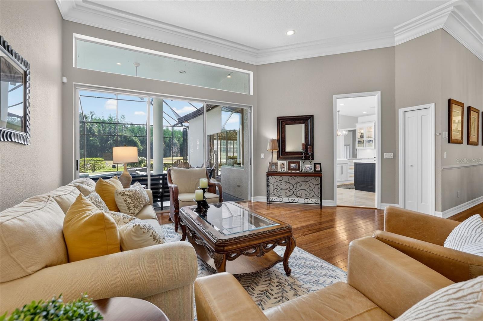 HUNTERS GREEN - Residential