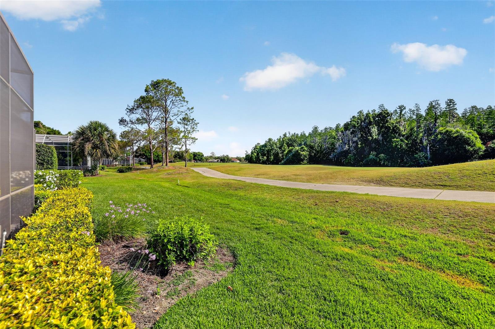 HUNTERS GREEN - Residential